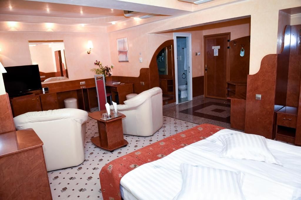 Suite Room